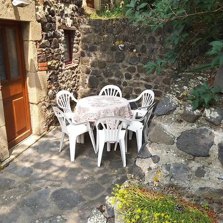 Daire Du Colombier Usson